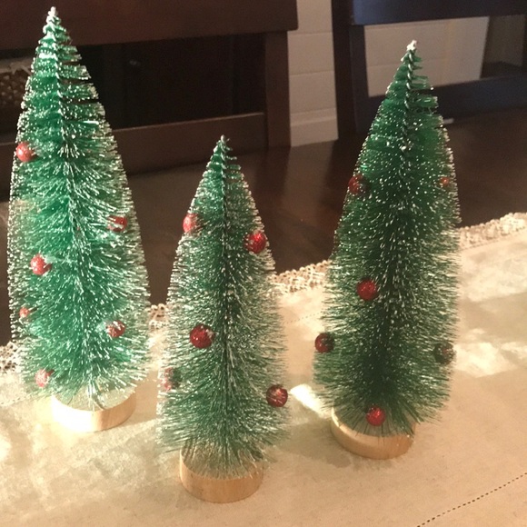 Set of 3 Bottle Brush Christmas Tree - Picture 2 of 12